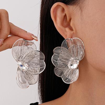 Diamond Flower Petals Steel Needle Earrings Vacation Wind Earrings