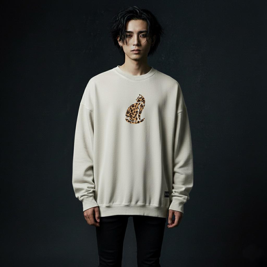 EIGHTVOLUME Ev Leopard Cat Pigment Sweatshirt (Ivory)