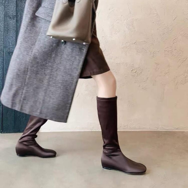 Skinny boots, socks and boots Korean version of the new niche design retro round head, long legs, thin elastic leather boots, knight boots