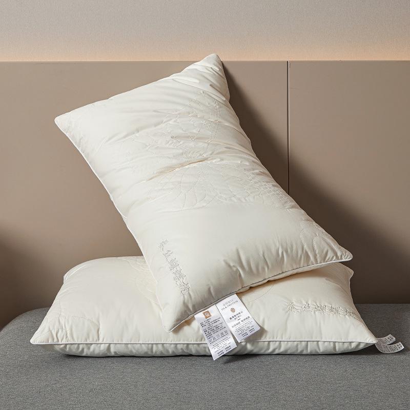 A-klasse Vlinder Zijde Geborduurde 3D Katoenen Hotelkussen - Moeder-Baby Kwaliteit