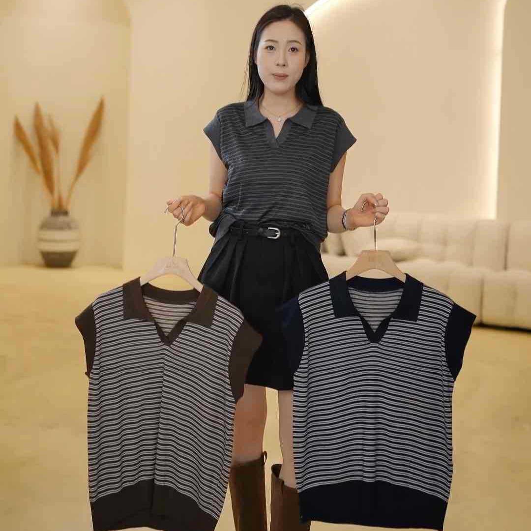 Color Block Stripe Knit Scissor-Collar Short Sleeve Top One Size темно-синий