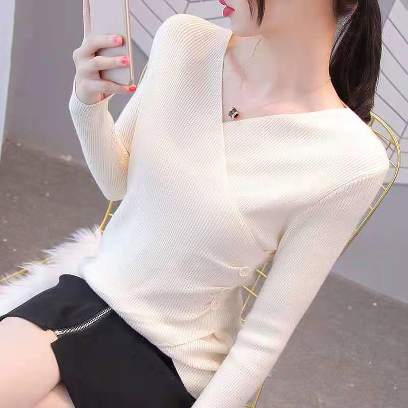 Korean Slim-Fit V-Neck Knit Sweater for Spring & Autumn - Women's Long-Sleeve Top