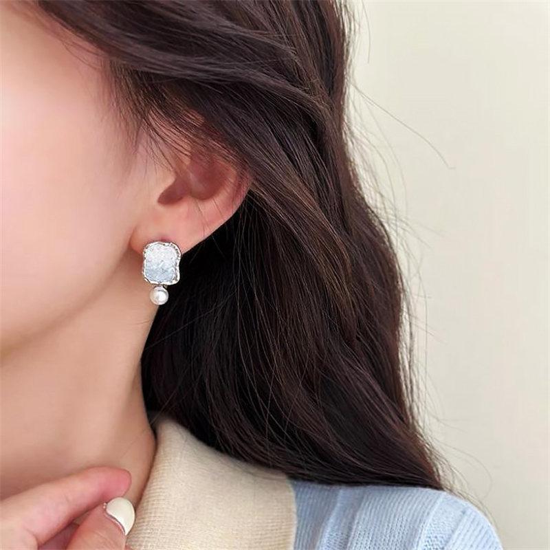 

Высококачественные легкие роскошные прямоугольные серьги с градиентом, женские серьги с синим жемчугом, элегантные и модные аксессуары для ушей