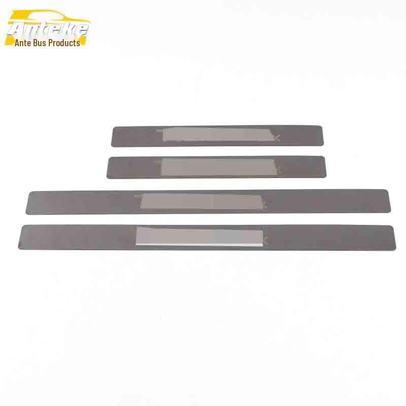 

Накладки на пороги и бампер Tiggo 3X: Приветственные педали из нержавеющей стали с защитой от царапин