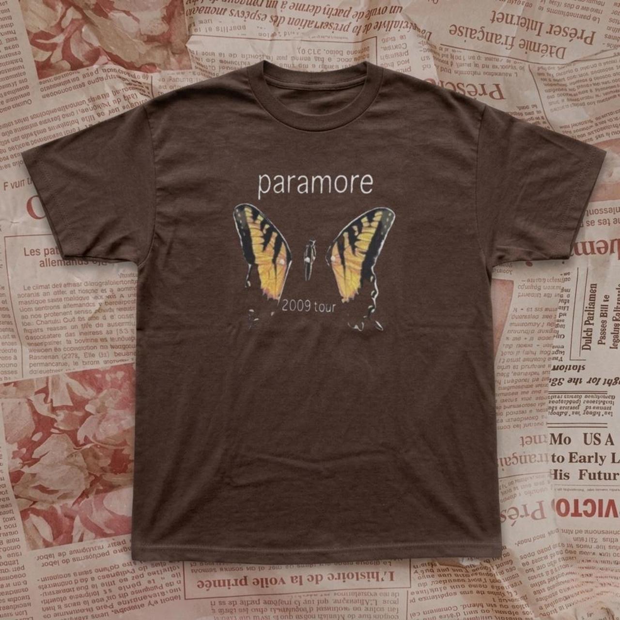 Vintage Paramore 2009 tour graphic tshirt , vintage music tshirt Unisex T-Shirt M