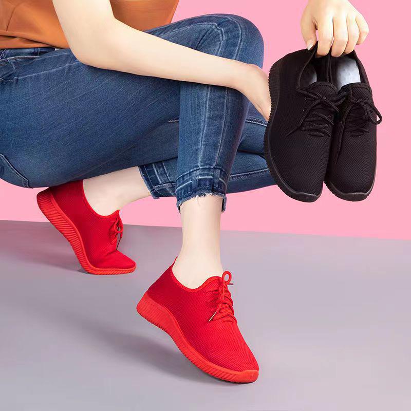 Women's Breathable Soft Sole Korean Style Running Shoes for Spring and Autumn