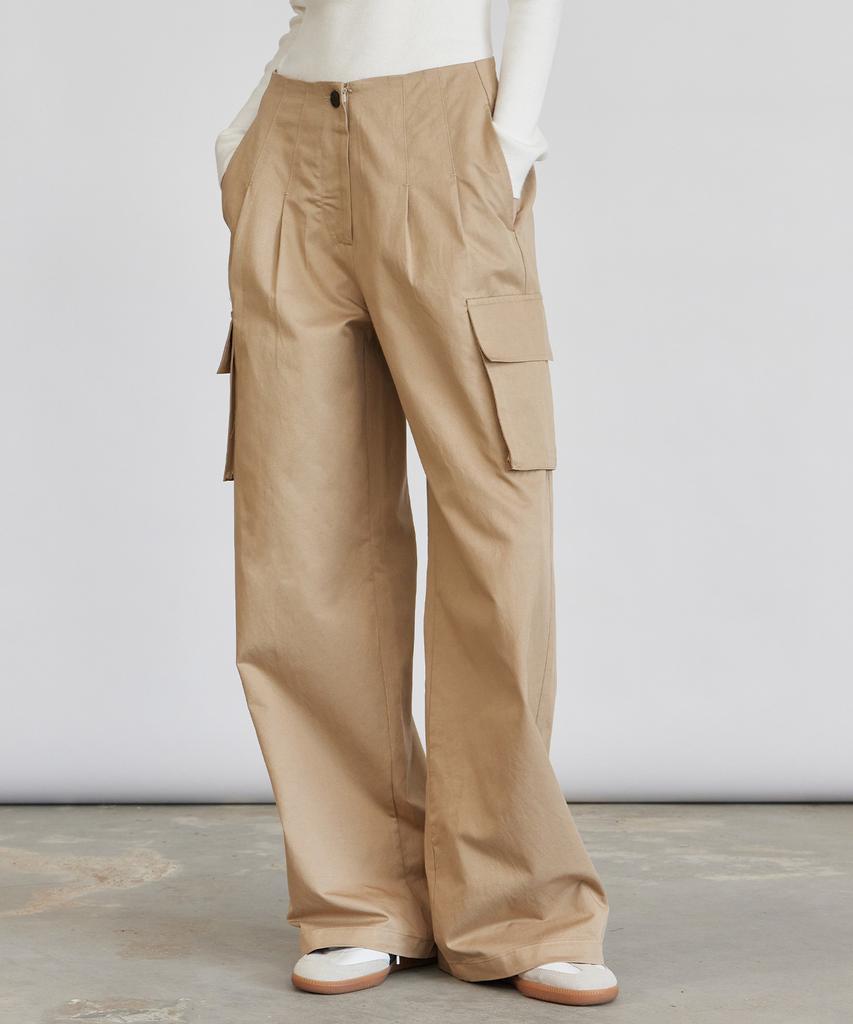 ITOV SEOUL Cotton Tuck Cargo Pants Be