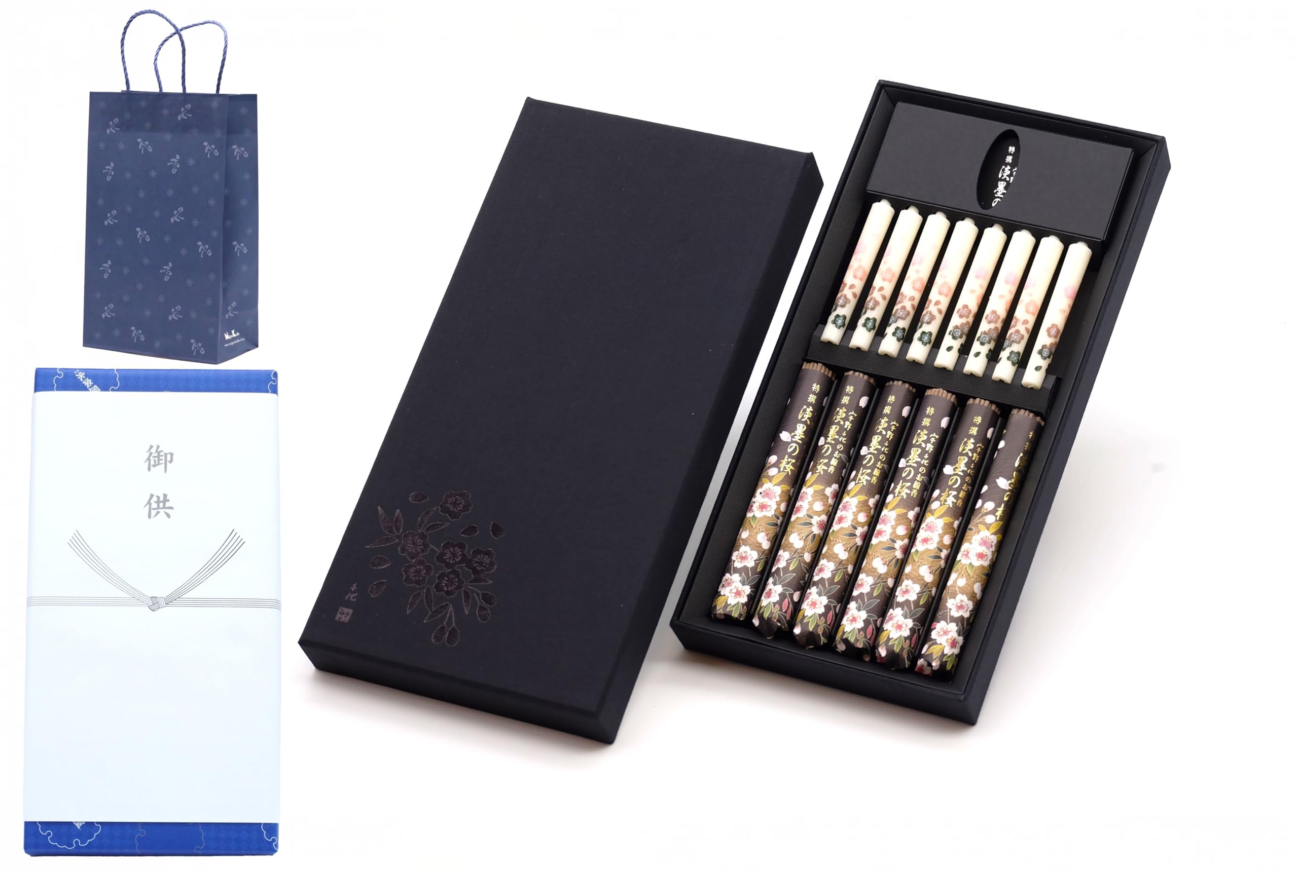 

This low-smoke incense set includes a carrying bag and a gift tag with a noshi (gift tag) perfect for Obon, condolences, and other occasions. (Uno