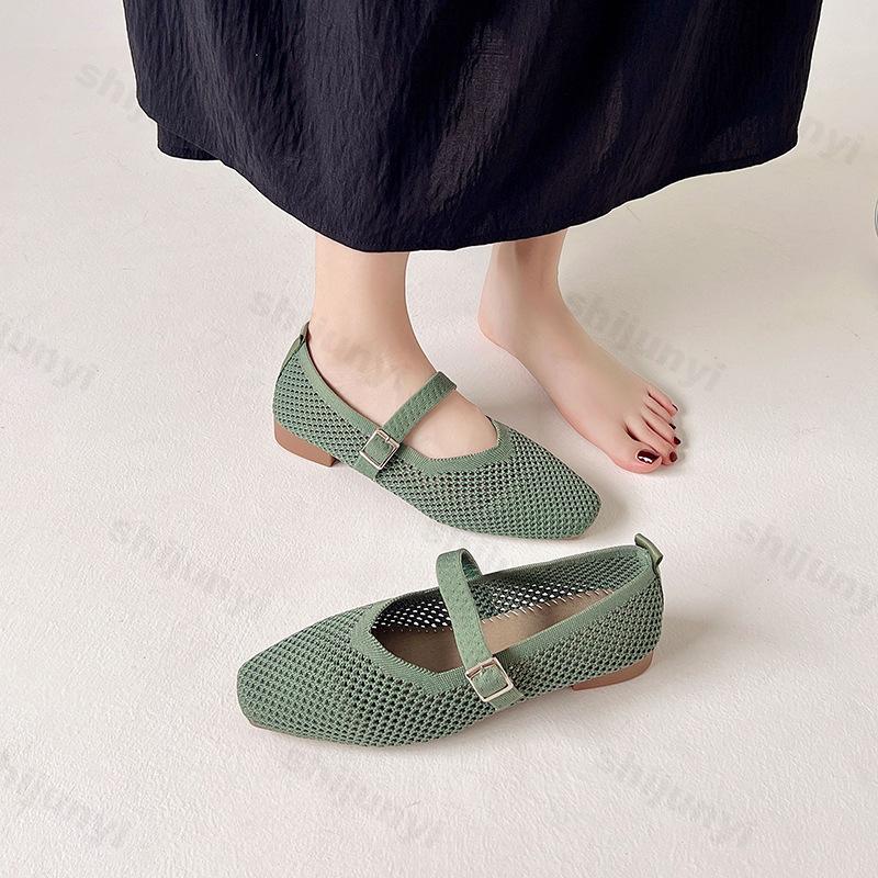 Fashion Women's Fly Weave Mesh Shoes Summer New Breathable Soft Sole Slip on Casual Shoes Lightweight Comfortable Buckle Strap Low Heels