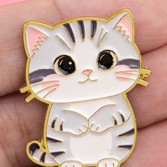Decorative Brooch Enamel Cartoon Cat Shape Zinc Alloy Lapel Pin Sweater Dress Suit Lapel Badge Versatile Outfit Accessory
