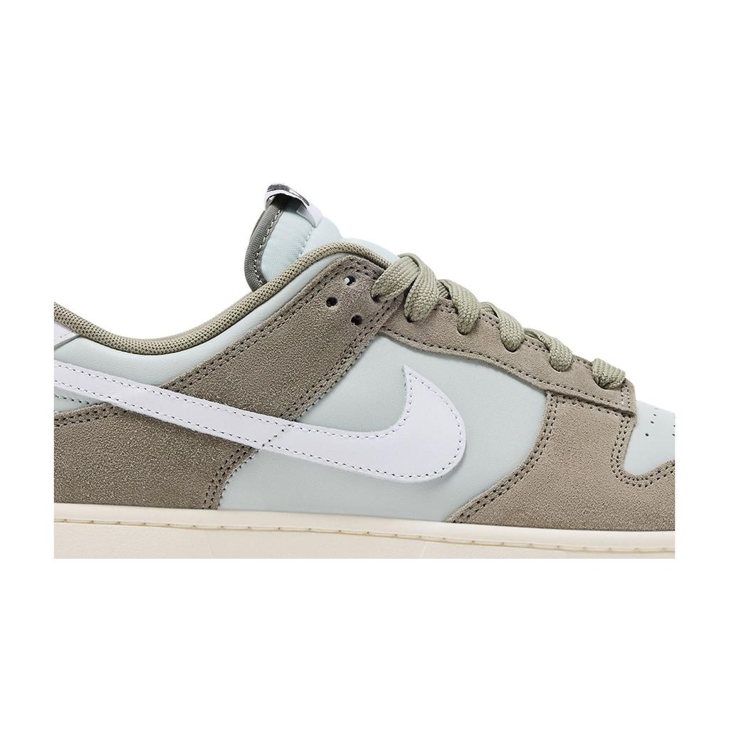 Nike Dunk Low 'Gum Pack - Olive' (Unisex) Olive / Coconut Milk / Gum Dark Brown Skateboard Shoes IB6399 002