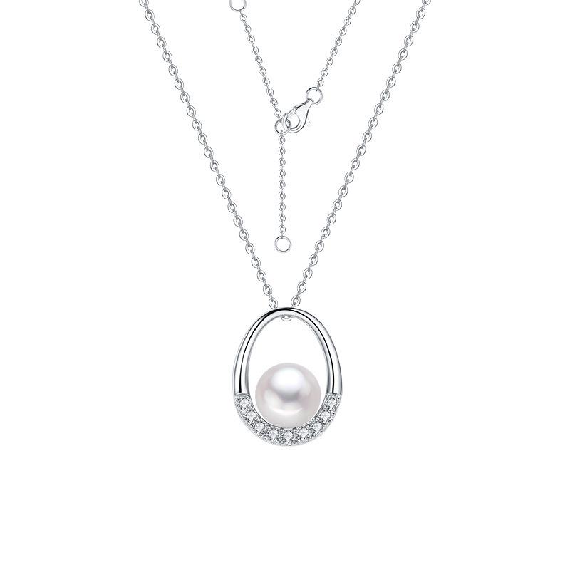 Chic Freshwater Pearl Necklace: 925 Sterling Silver Pendant, Versatile Clavicle Chain, Unique Niche Design 925 Silver
