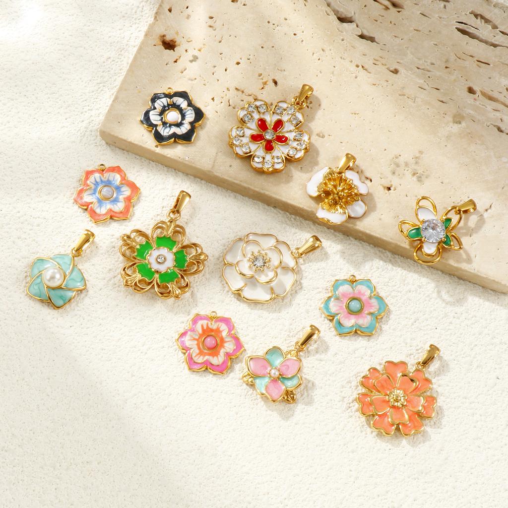 2 PCs Waterproof 304 Stainless Steel & Rhinestone Flora Charms 18K Gold Plated Enamel Flower Pendants For DIY Necklace Making