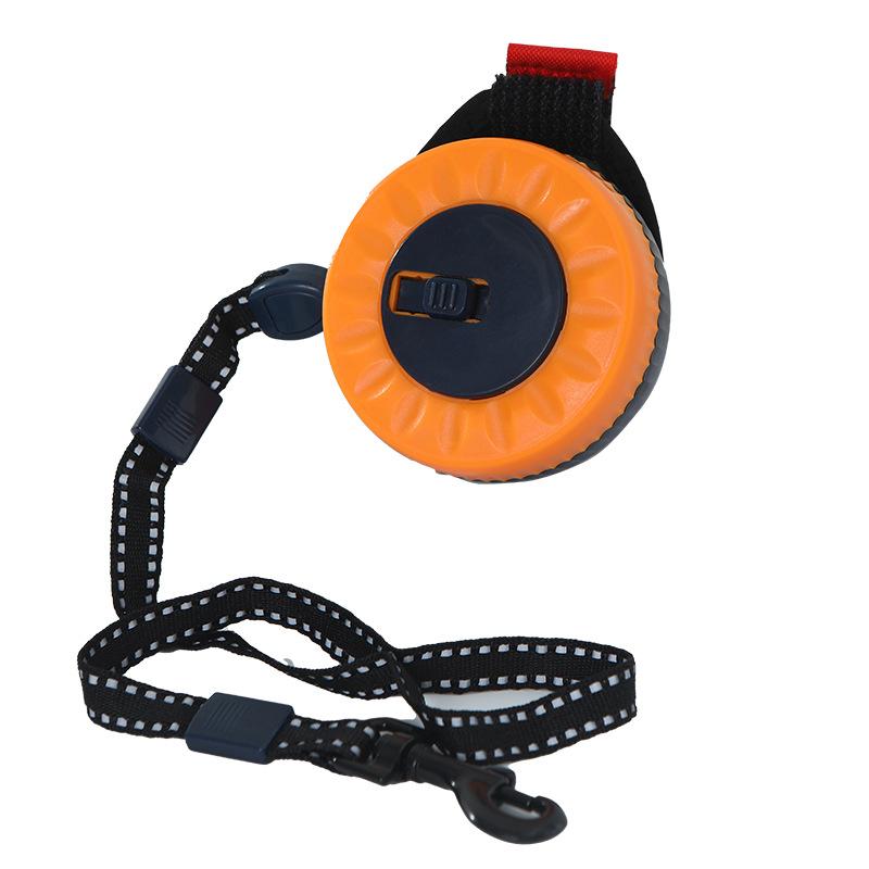 Bracelet-style retractable pet lead,multifunctional dog and cat lead that does not restrict hands for small to large breed dogs.