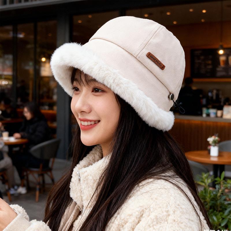 Plush hat women's big head circumference shows small face thickened plush bucket hat plush ear protection cold protection pullover hat