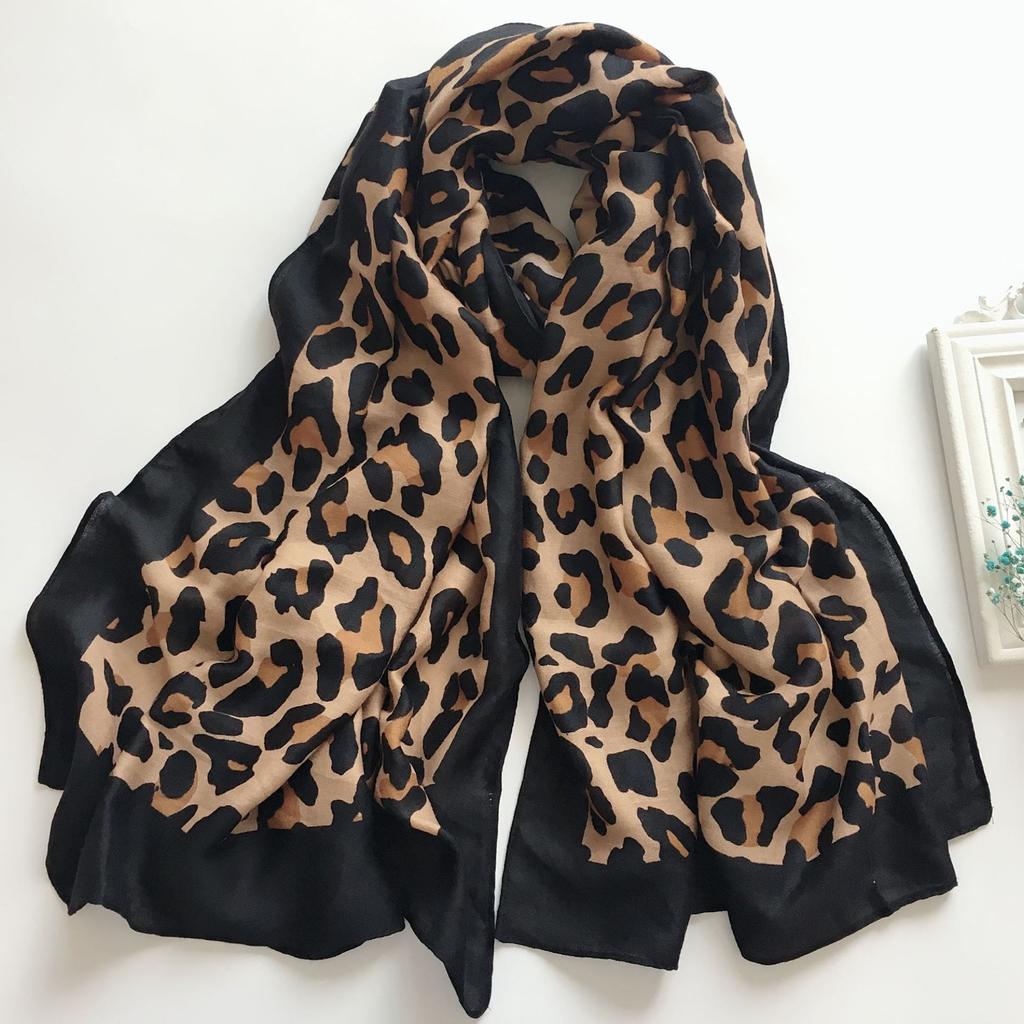 Scarf for Women Summer High-End Leopard Print Cotton Linen Beach Scarf Sun Protection Fashionable Versatile Shawl