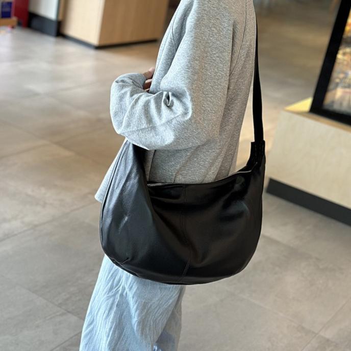 Casual Leather Women's Bags Genuine Leather Dumpling Bag Travel Shoulder Bag Large Bags Women's Tote Bags Soft Leather Messenger Tote Bags