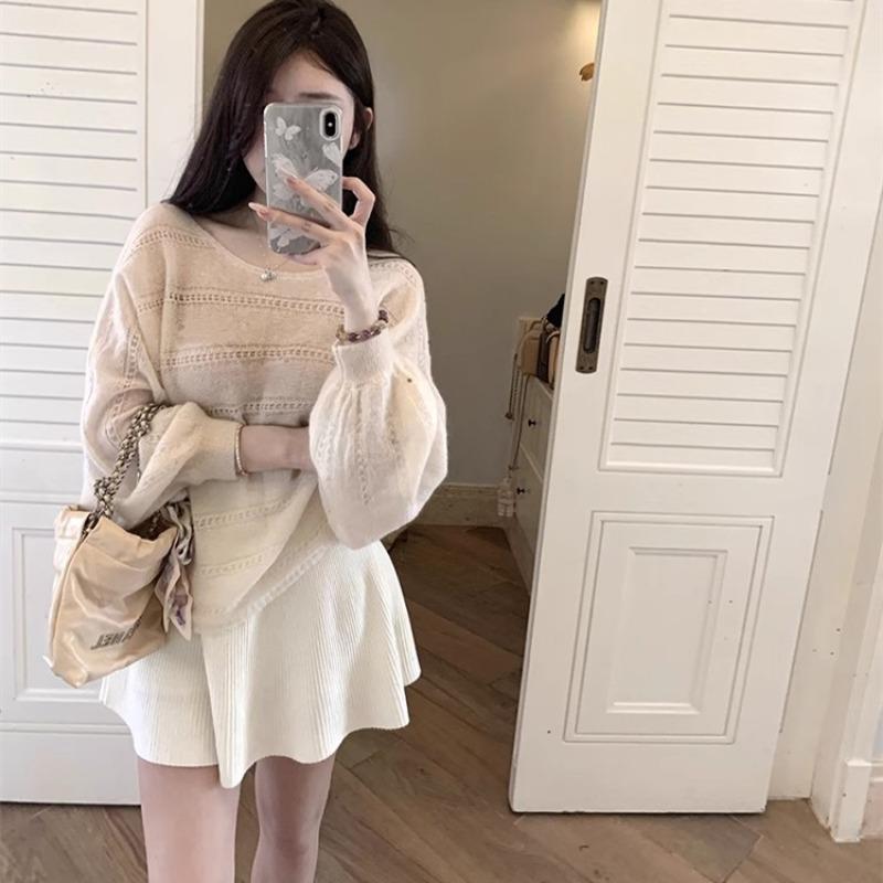 New Fashion Crew Neck Loose Hollow Out Sweater Autumn New Lantern Sleeve Knitted Office Casual Knitwear Top Thin Simple Clothing