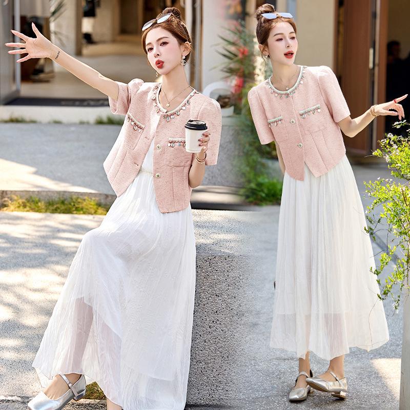 

Летняя женская мода 2025: Комплект из двух предметов: платье-жакет и жилет - RX9227 L (for 116-126 jin) розовый