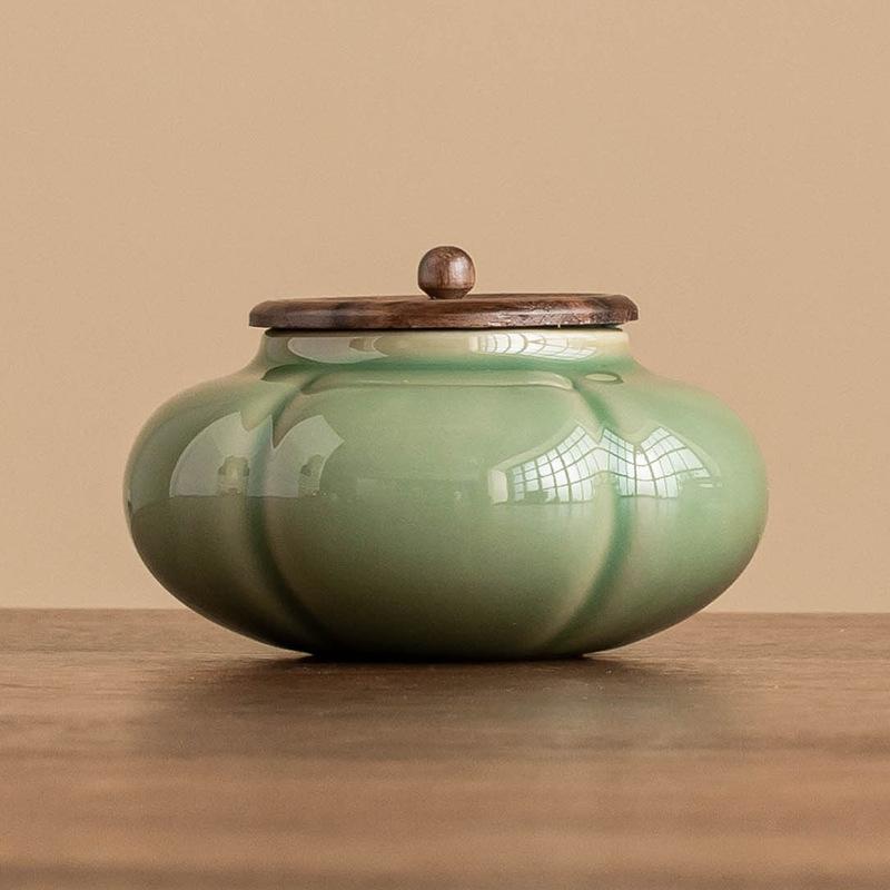 BRCeramic Pumpkin Tea Can Creative Ceramic Sealed General Can Home Kitchen Pu'er Tie Guan Yin Storage Can Tea Ceremony AccessoriesEY
