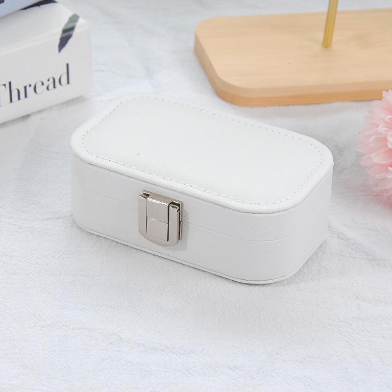 Simple snap button jewelry storage box Korean version portable earrings storage box necklace ring box белый