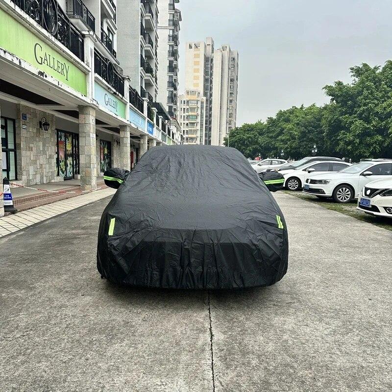 Auto Case Full Exterior Black Automotive Case Sunshade Dustproof Protective With Reflective Strips Universal Fit For Hatchback Sedan Suv
