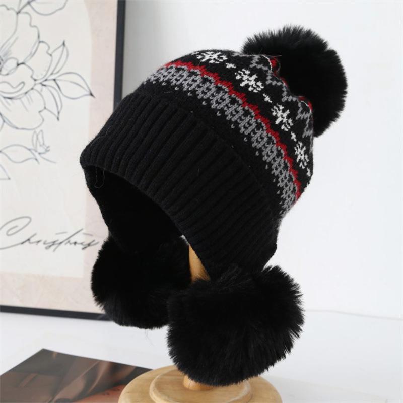 Autumn and winter jacquard knitted hat girls sweet hairball pullover hat piled and thickened Fair Island cold-proof ear protection wool hat