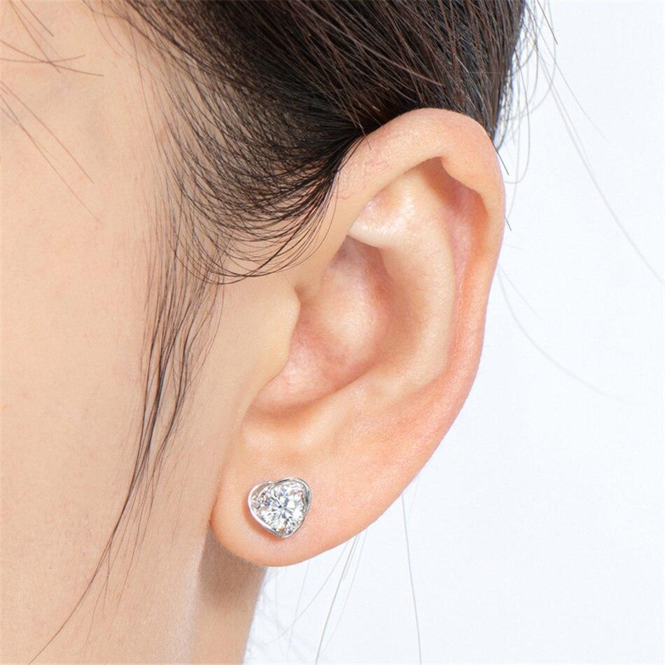 0 .5 Carat D Color Moissanite Stud Earrings For Women 925 Sterling Silver Sparkling Heart Flower Party Fine Jewelry