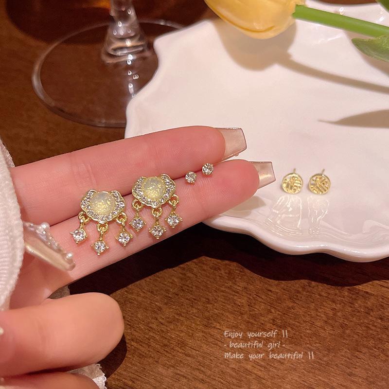 Exquisite Cat's Eye Stone Peace Lock Earrings: Six-Piece Set for Women - New Chinese Retro Style with Fashionable Elegance