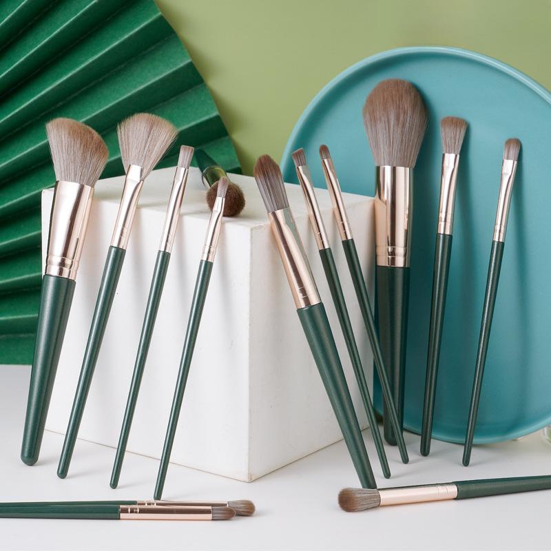 14-Piece Green Cloud Soft Makeup Brush Set