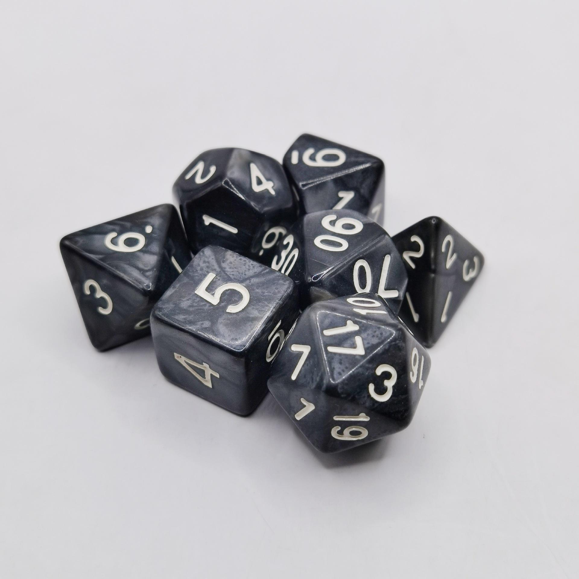 

Новый 7 шт./лот, набор двухцветных многогранных кубиков D4 D6 D8 D10 D12 D20, цифровые игральные кости для настольных игр, развлечений, настольных игр