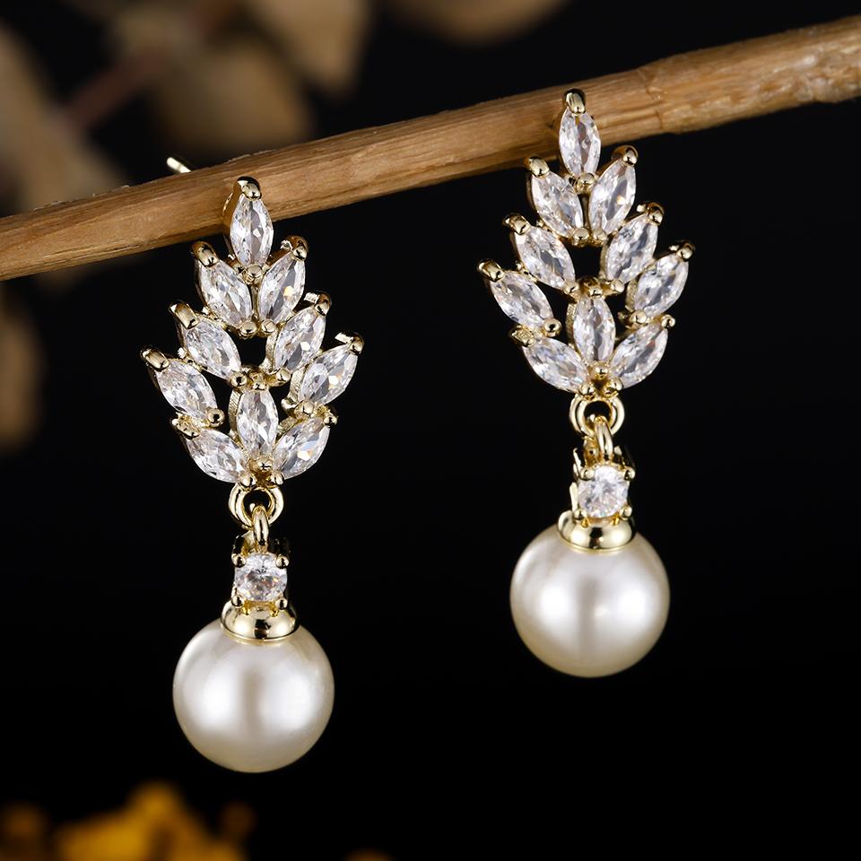 ZAKOL Fashion Simple Micropaved Zircon Imitation Pearl Women's Dangle Earrings Temperament Wedding Dinner Jewelry Accessories