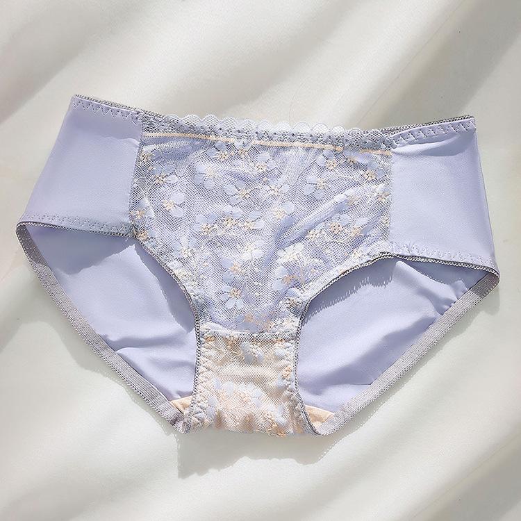 

Green grass bra shows large gathering, upper support, anti-sagging, secondary breasts, lace adjustment type energy stone 40/90c (thin cup)