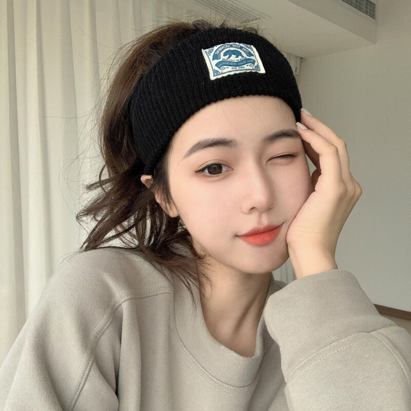 On the Moment Signature Label Hairband C4 Black