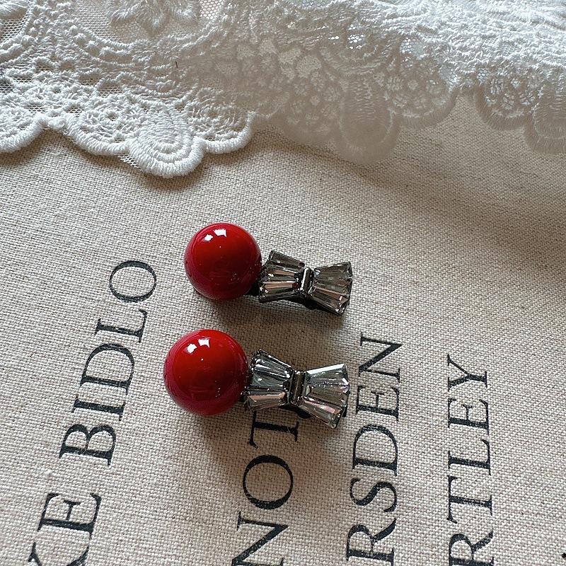 

Ангорский красный бисерный хрустальный зажим для волос «Утиный клюв»