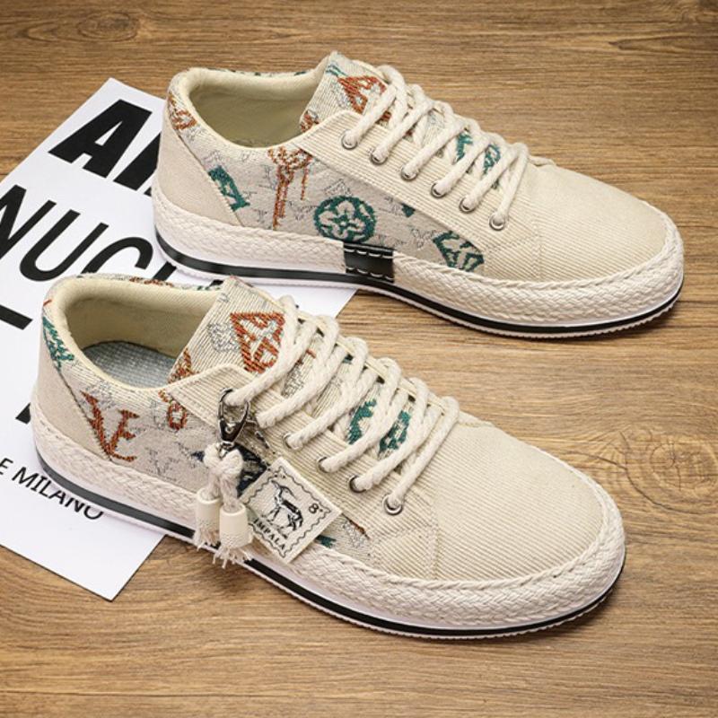 Low-top Men's Canvas Shoes for Summer New Lightweight Height-enhancing Platform Shoes Comfortable Round-toed Flat-soled Sneakers