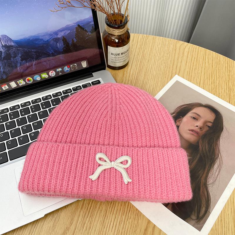 Red Bow Knitted Hat Women's Versatile Face Small Wool Hat Outdoor Cold-proof and Warm Bag Head Cold Hat