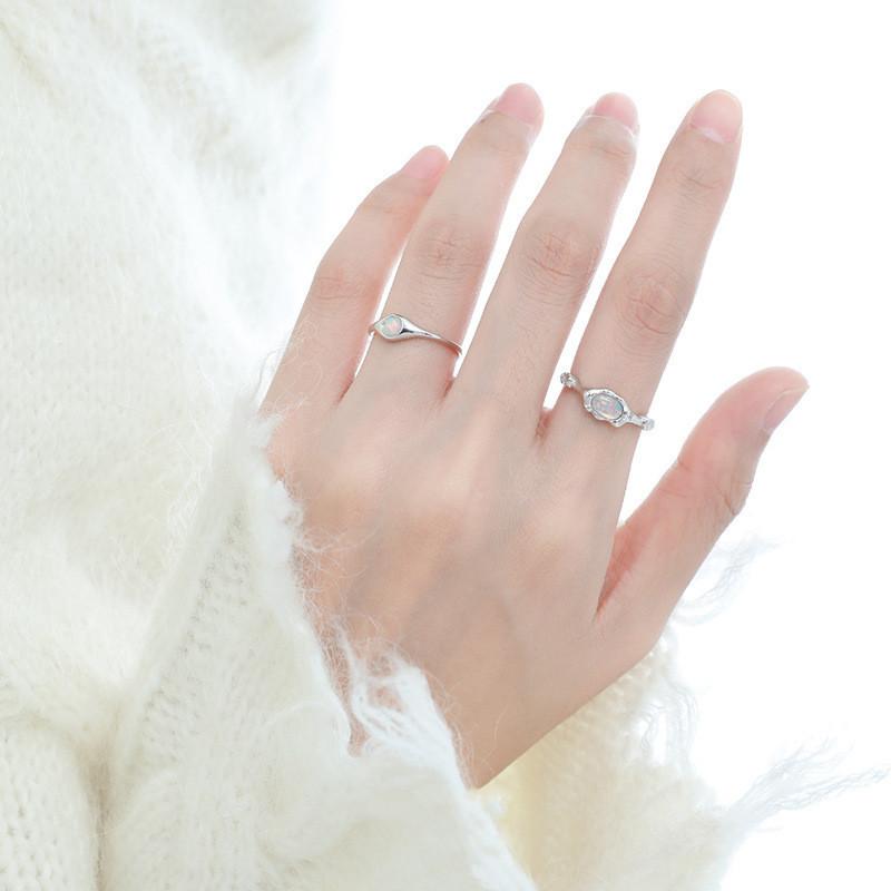 Adjustable Sleek Opal Ring For Women Unique Copper Jewelry Geometric Design Fashionable 2023