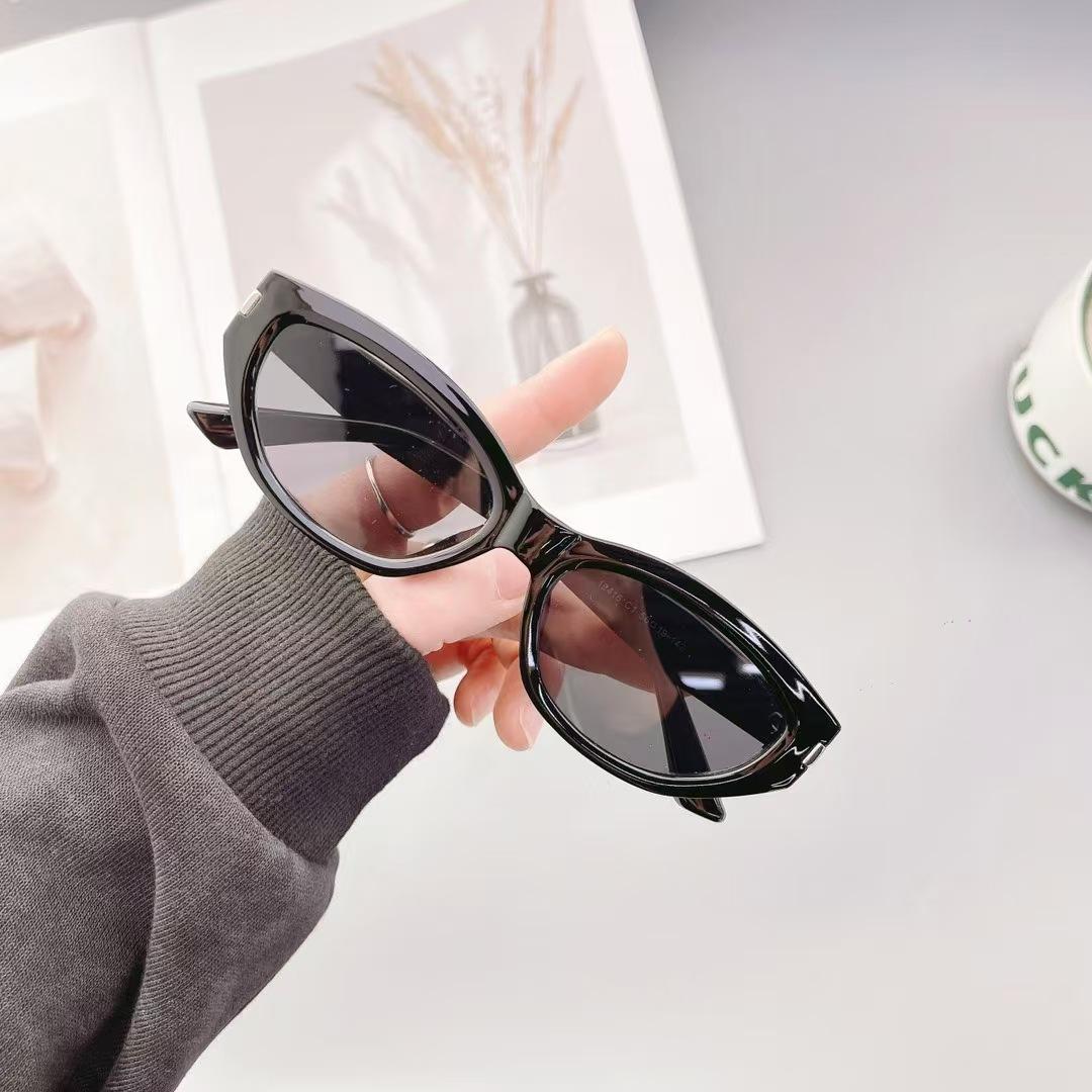 

New Fashion Cat Eye Sunglasses Women UV Protection Sun Glasses for Driving Travelling Unisex Stylish Shades