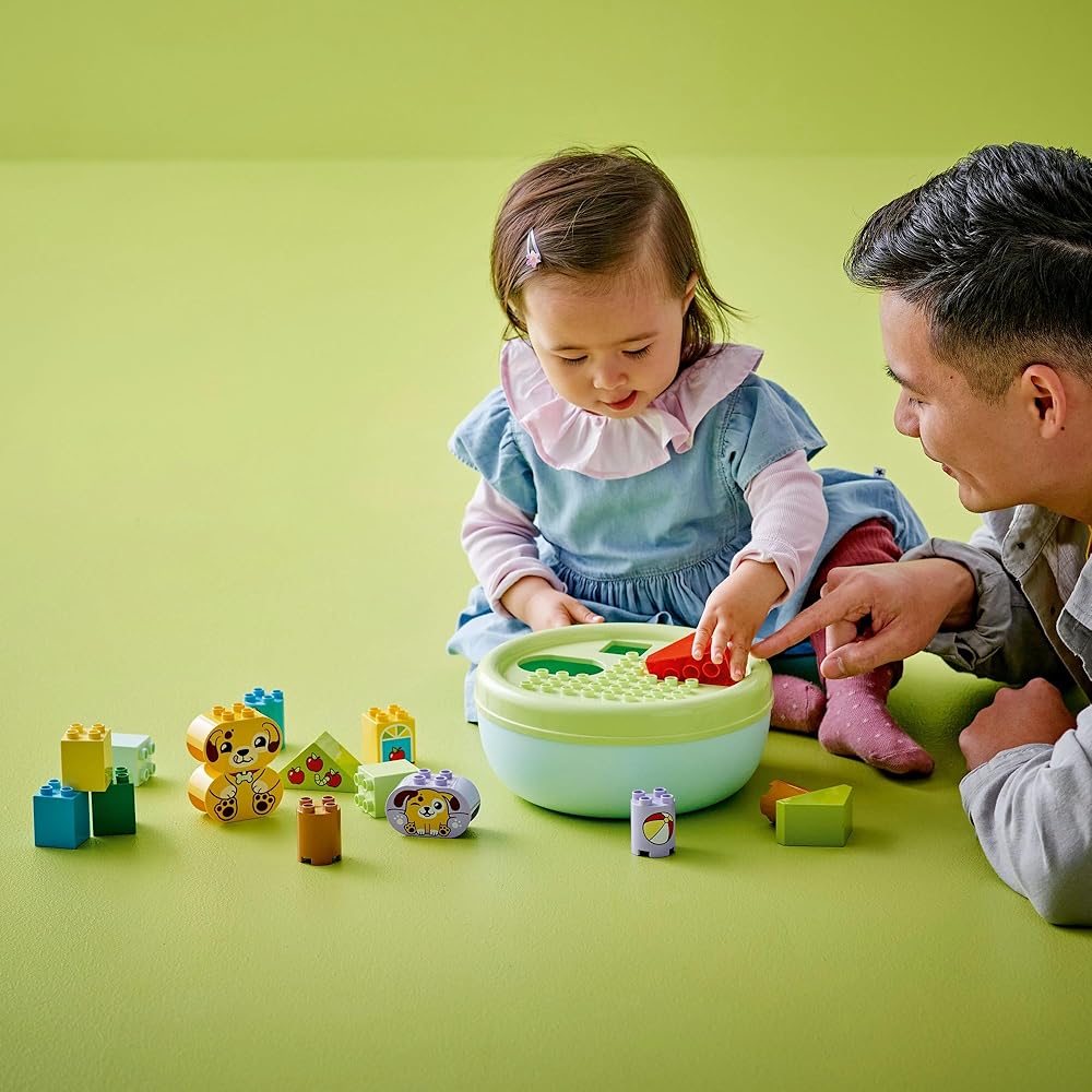LEGO DUPLO First Dog House and Shape Sorting Puzzle Toy for Kids Ages 1.5 to 3 Years Educational Building Blocks