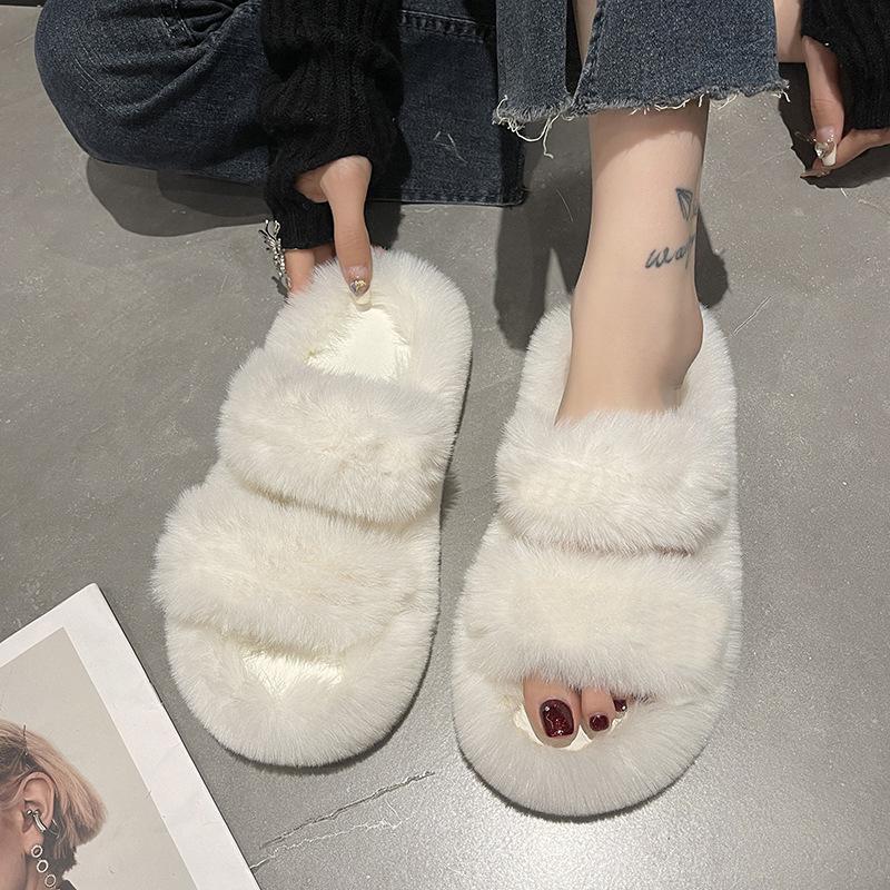2025 Women's Furry Platform Slippers: Soft, Height-Boosting, Outdoor/Indoor, Thick Sole for Autumn/Winter.