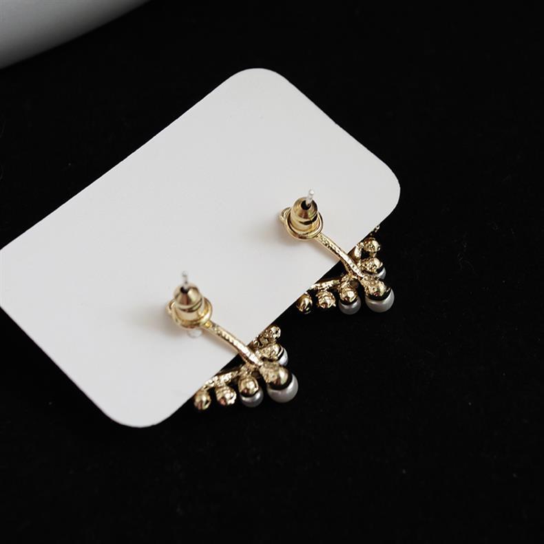 Damen Ohrringe Perlen- und Diamantohrringe Vor und Nach dem Hängen Federn Temperament Sanfte Vielseitige Ohrringe Weibliche Senden Freundinnen