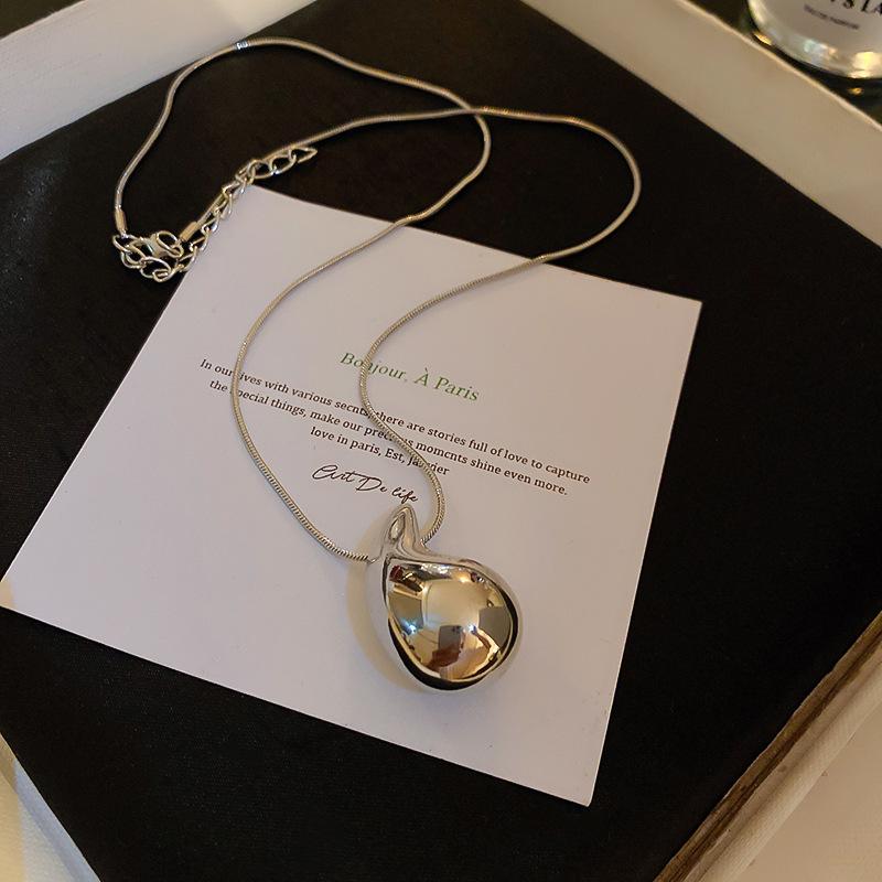 European and American Cross-border Exaggerated Geometric Flower Necklace Accessories Women's Summer High-end Clavicle Chain Niche Personality Items