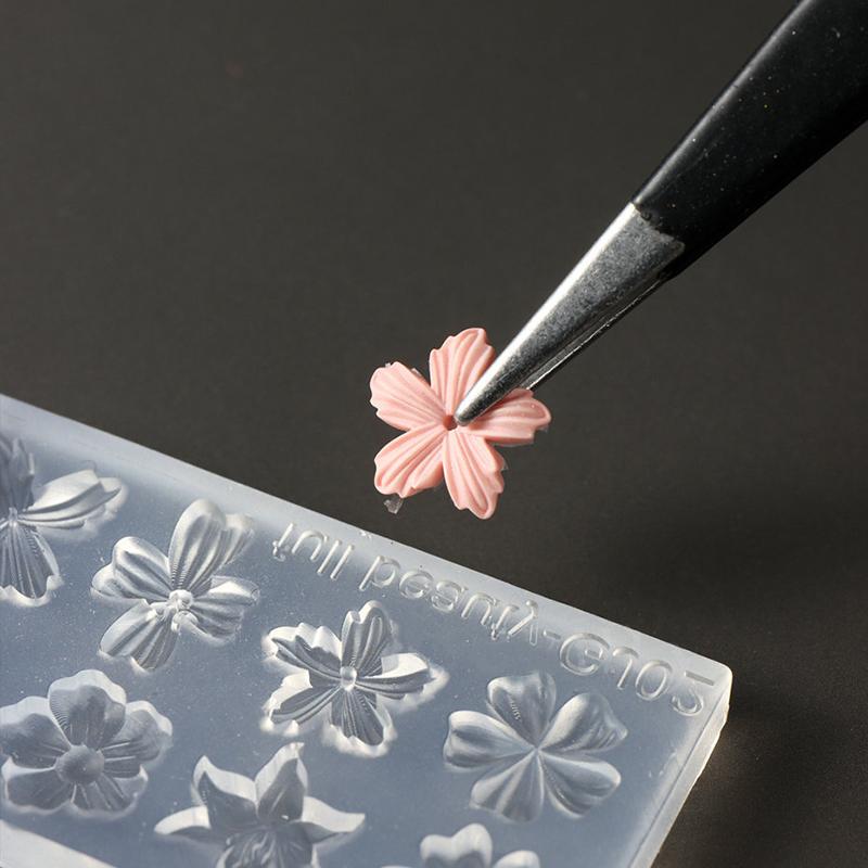 Spring Flower Petals Silicone Nail Mold Three-Dimensional Floral Diy Design Manicure Template Carving Nail Art Stencil Tools