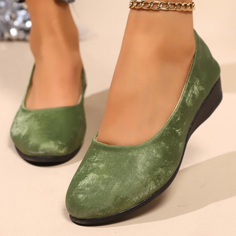 Women's Plus Size Satin Wedge Shoes Spring Retro Hong Kong Style