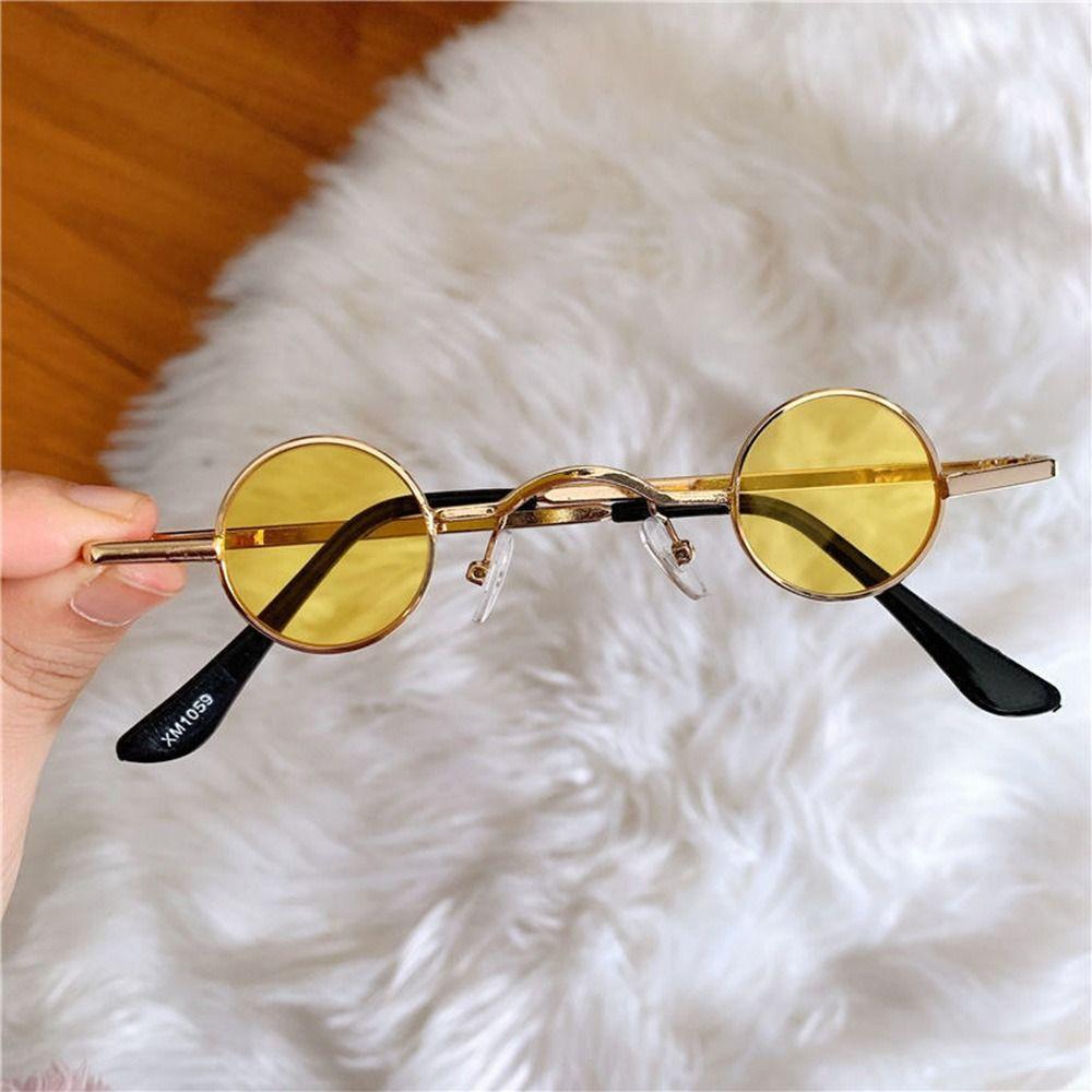 Kleine runde Sonnenbrille Metallrahmen Hip Hop Punk Sonnenbrille Mini Süßigkeitenfarbe Linse Sonnenbrille Ins Mode Tönungen für Damen Herren entworfen