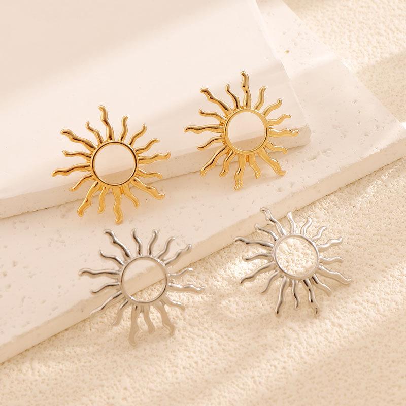 Temperament Elegant Sun Flower Stud Earrings For Women Daily Jewelry Gift