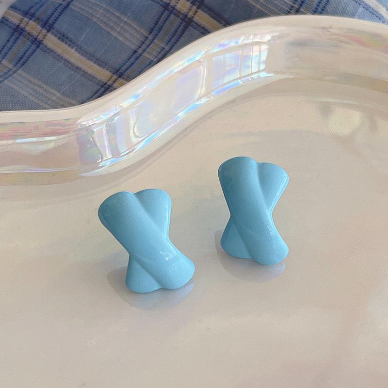 Pearl Asymmetrical Earrings: Elegant Autumn/Winter European & American Style