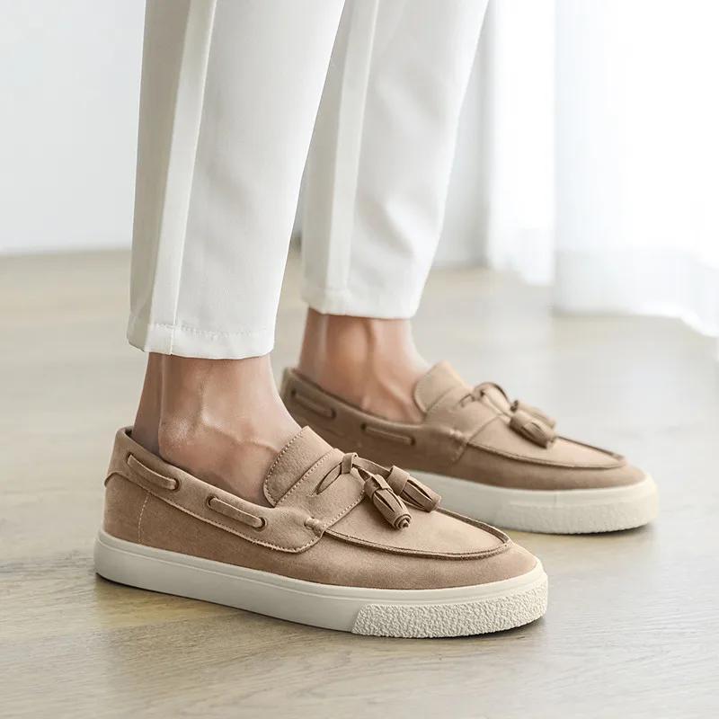 Autumn Lightweight Flats Slip-on Shoes Brand Khaki Suede Men's Loafers Tassel Fashion Leather Casual Shoes for Man Man Moccasins