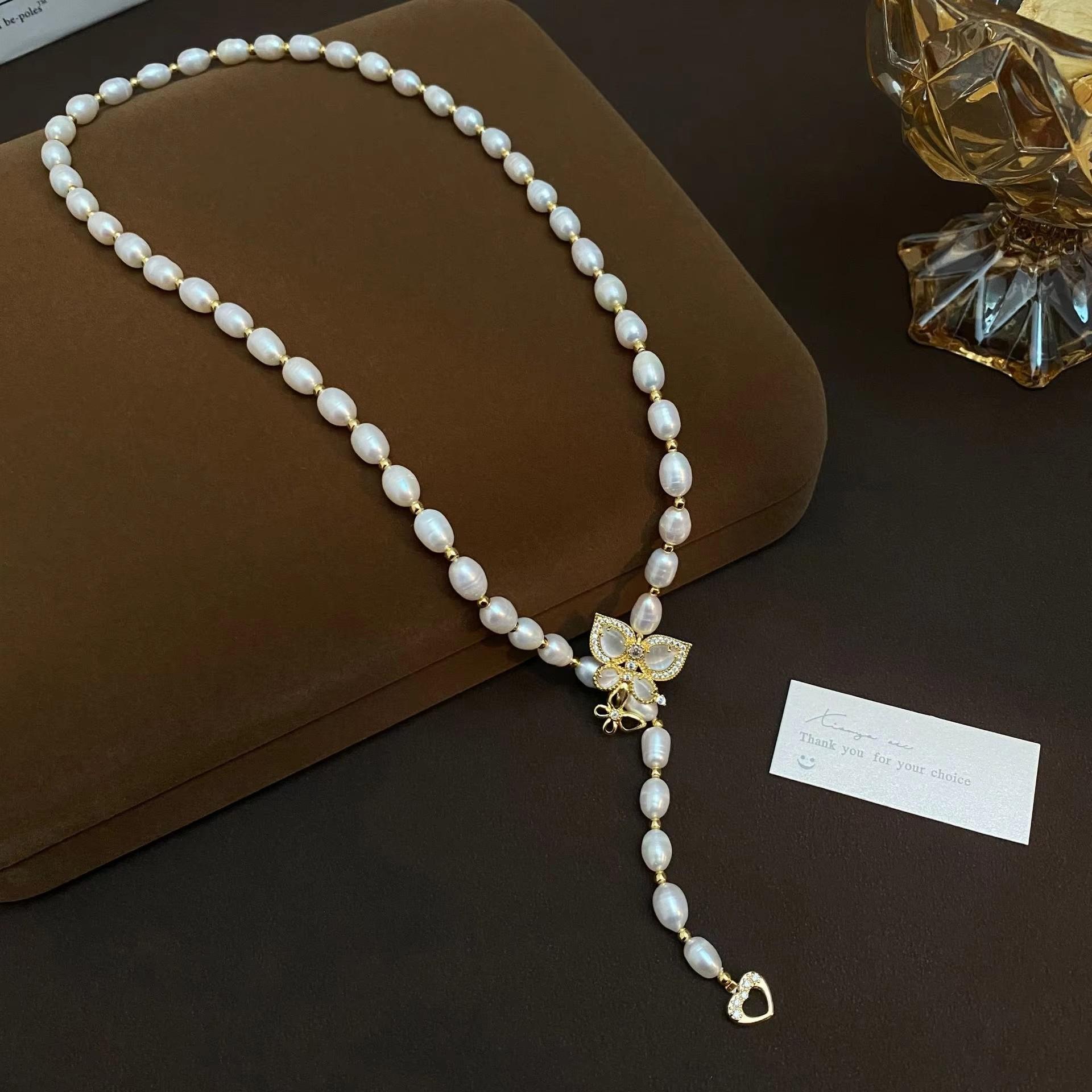 Butterfly Pendant Natural Pearl Beaded Necklace 7mm White Freshwater Pearl Sweater Chain for Women 60 cm&6.5-7mm